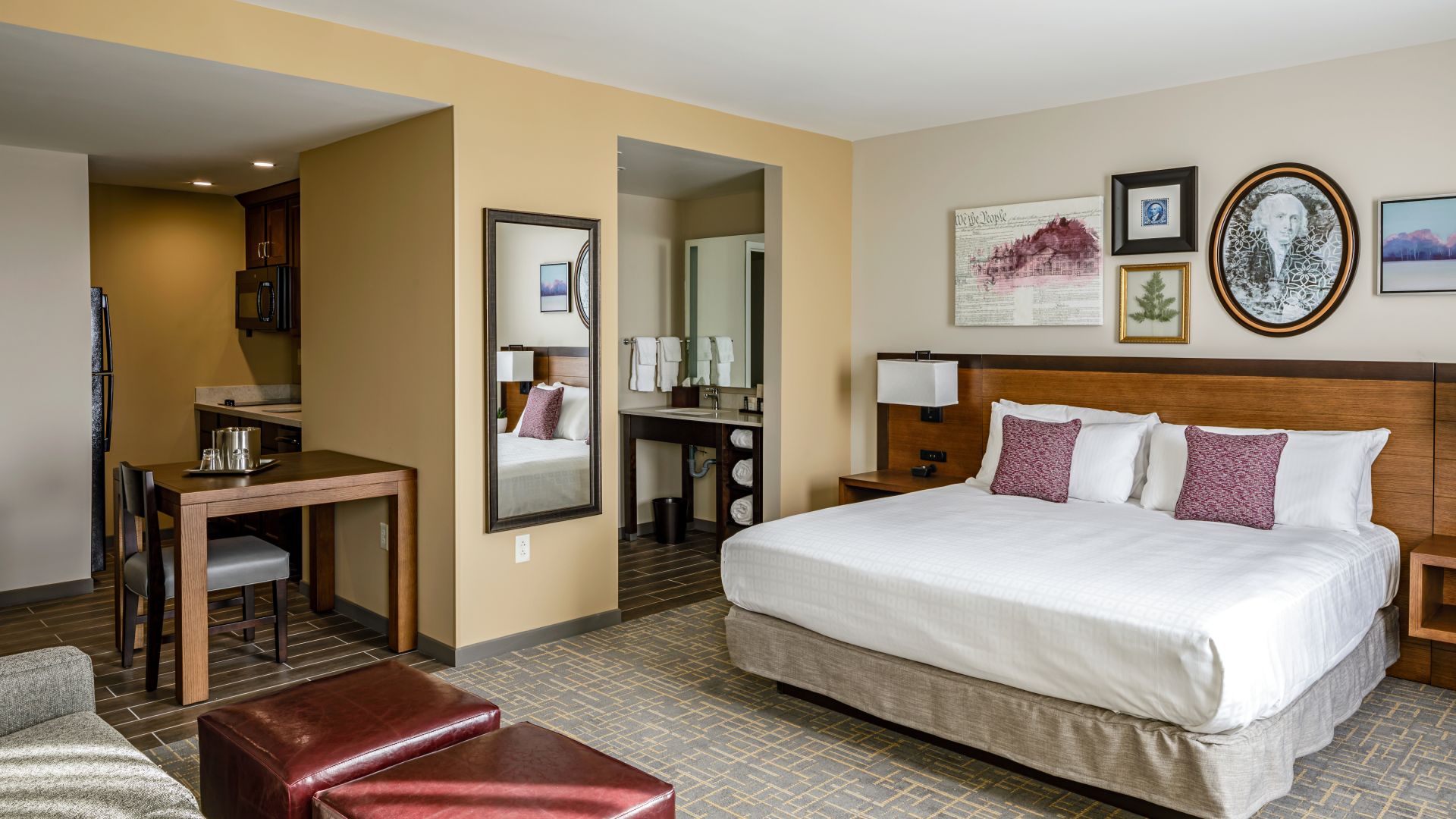 Hotel Madison guest room